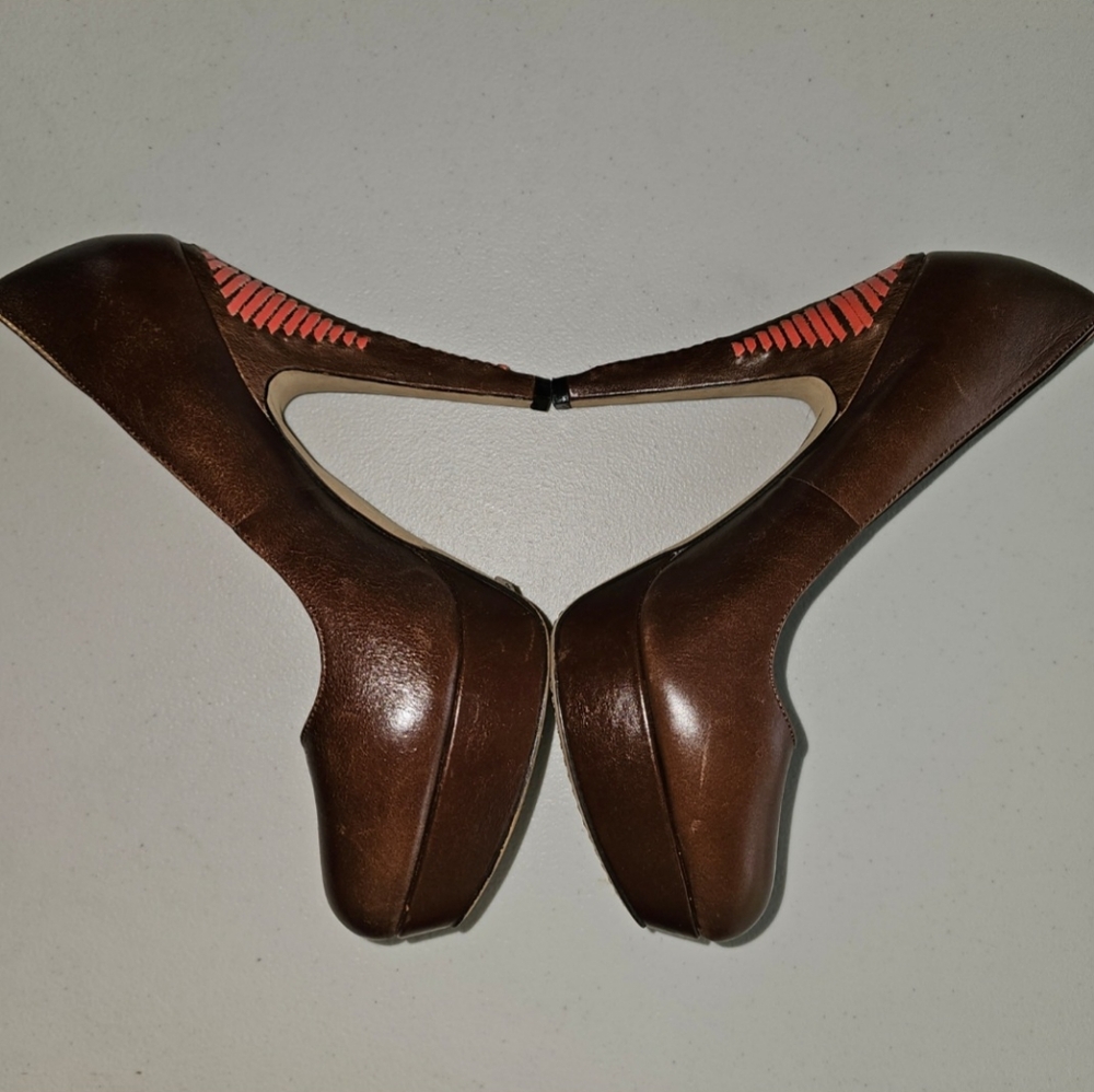Vince Camuto Brown Women's Shoes with Coral Accents